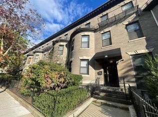 30 Peterborough St APT 29, Boston, MA 02215