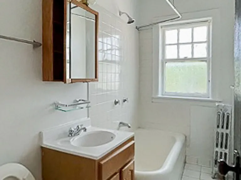 4500- 4506 N. Ashland / 1606-14 W. Sunnyside — Photo 9