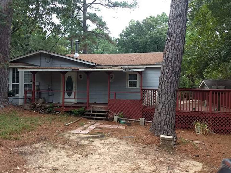 1st image of 21805 Brierwood Dr