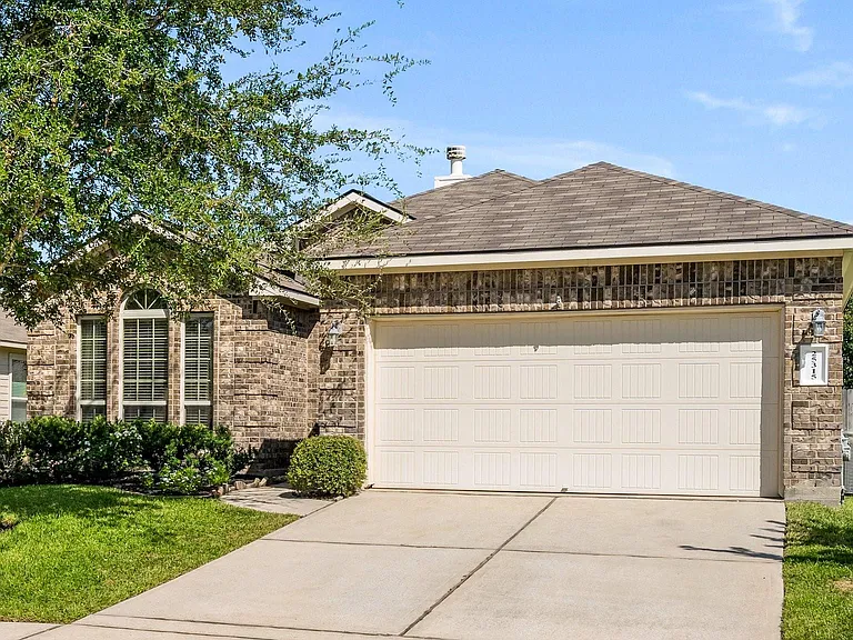 25315 Saddlebrook Ranch Dr — Photo 35