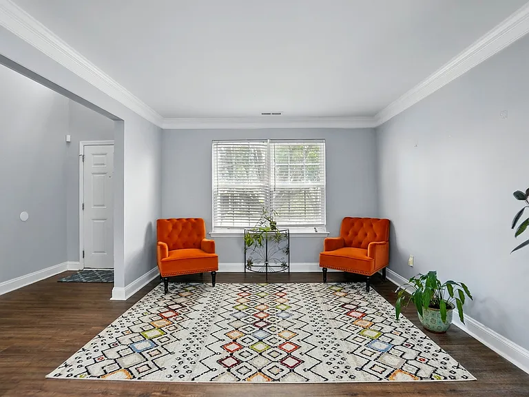 10431 Plantain Ct — Photo 3