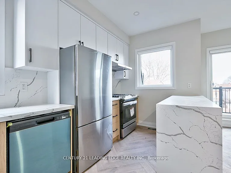 53 Boon Ave #3 — Photo 14