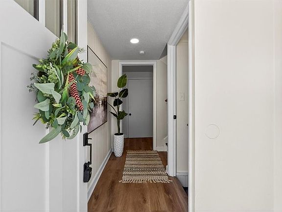 2nd image of 9210 Marsh Ave