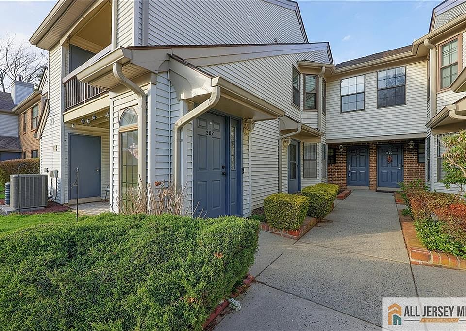 1st image of 207 Sunshine Ct