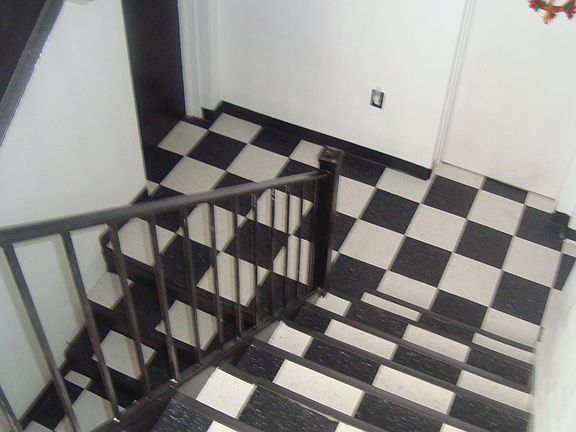5th image of 517 N Wilson Ave #201