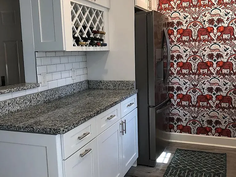 1604 W Abingdon Dr #102 — Photo 9