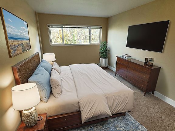 5th image of 601 Melrose Ave E #48