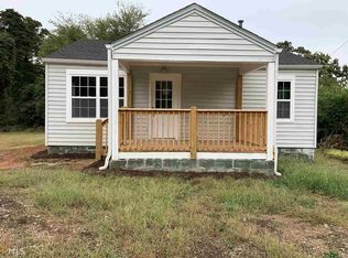 2538 W Dennis Dr, Gainesville, GA 30507