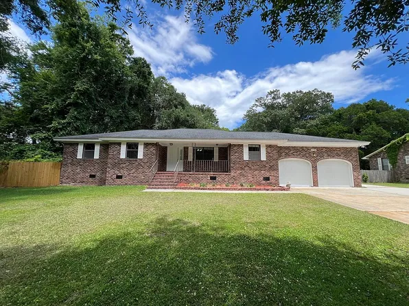 4764 Holbird Dr, North Charleston, SC 29405