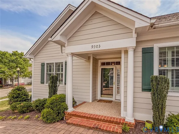 9303 Amberleigh Cir, North Chesterfield, VA 23236