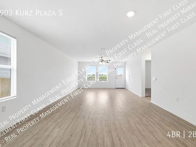 3903 Kurz Plz — Photo 10