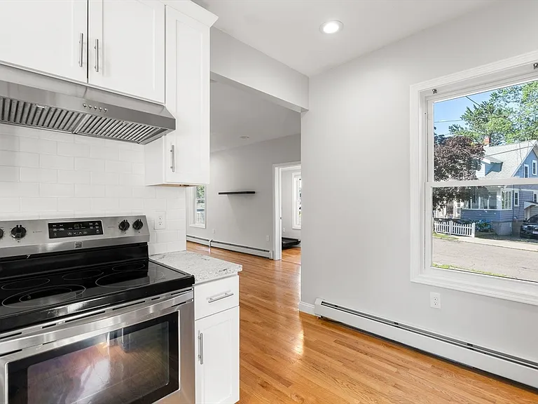 334 E Squantum St — Photo 19