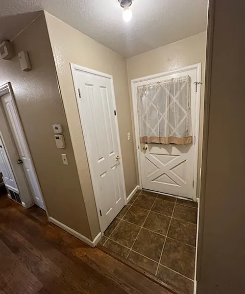 2185 Zinfandel Ln — Photo 3