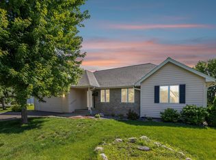 150 Mallard Ln, Loretto, MN 55357