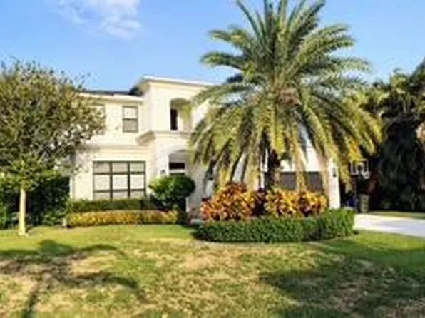 512 LAKE Drive, Delray Beach, FL 33444