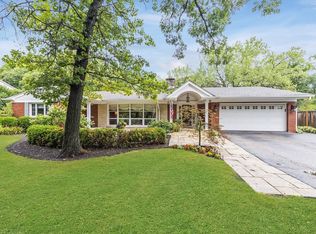 494 Briar Ln, Lake Forest, IL 60045