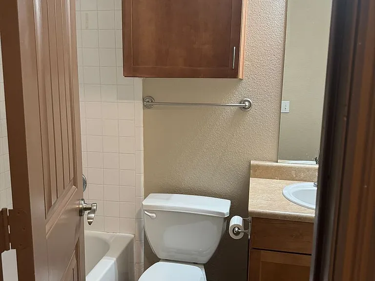 2410 S 2nd St #949 — Photo 10
