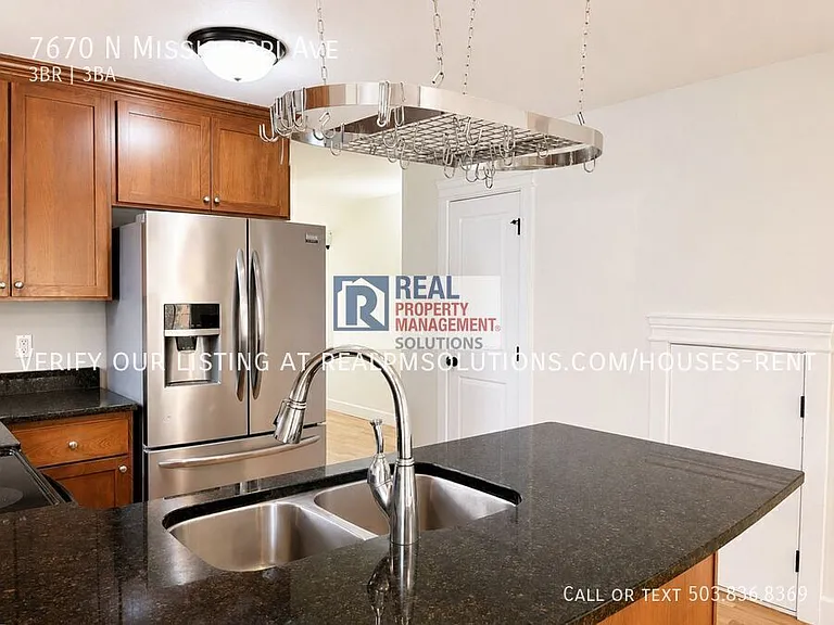 7670 N Mississippi Ave — Photo 8