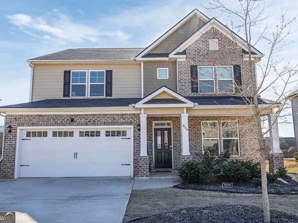 419 Beachview Rd, Hampton, GA 30228