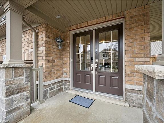 4th image of 56 Condor St