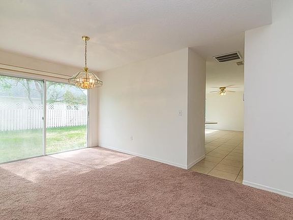 5th image of 17626 Esprit Dr