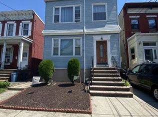11 W 31st St #4, Bayonne, NJ 07002