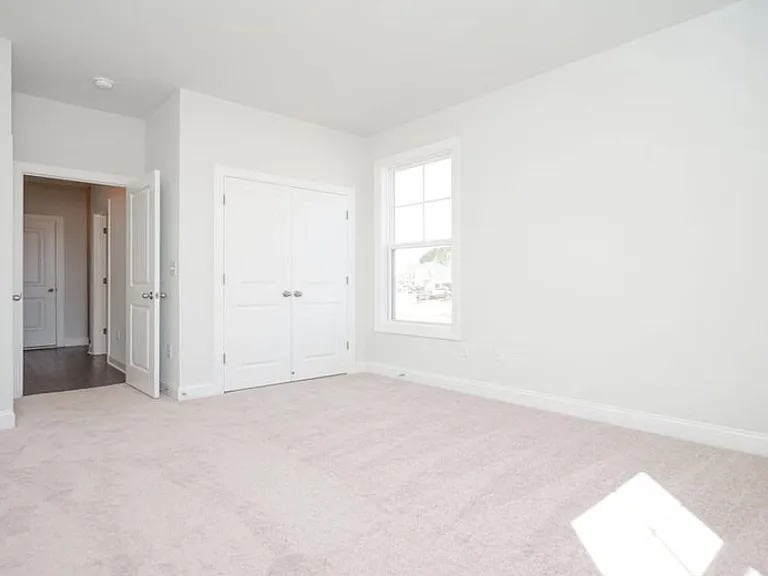 529 Calhoun Falls Dr — Photo 10