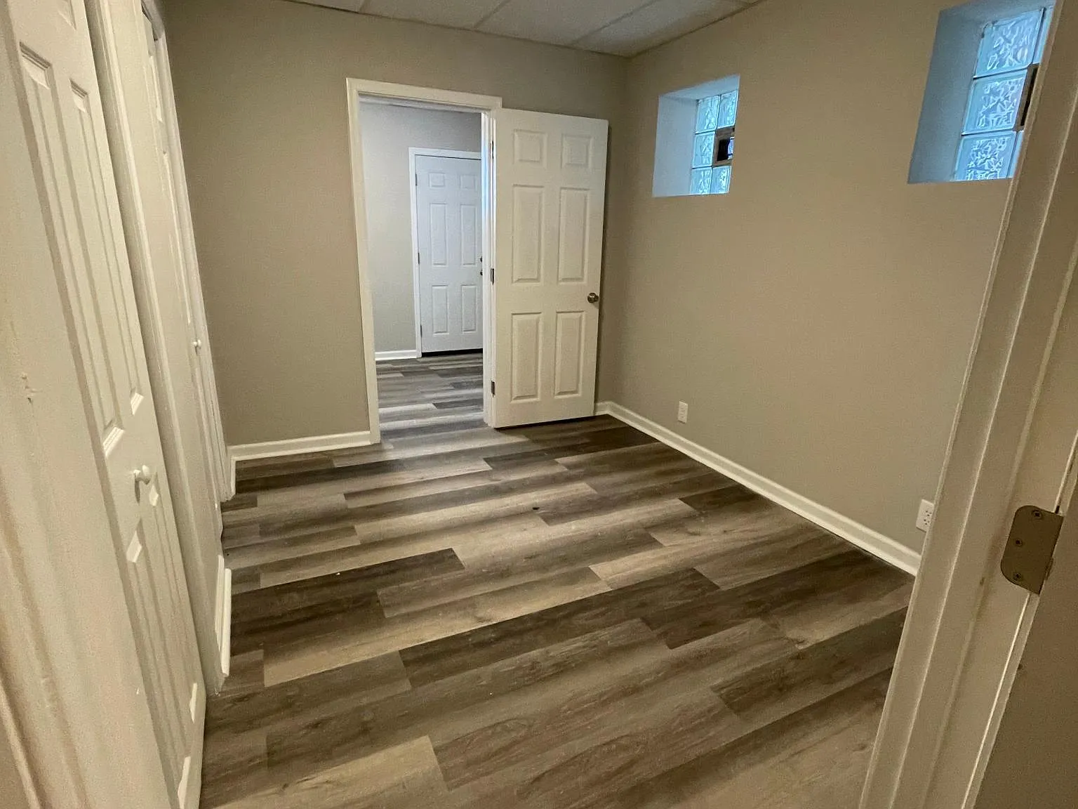 1 bed, 600 sqft, $1,000 — Photo 2