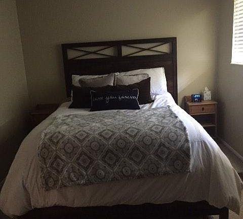 4th image of 860 E Fairmont Cir APT 4