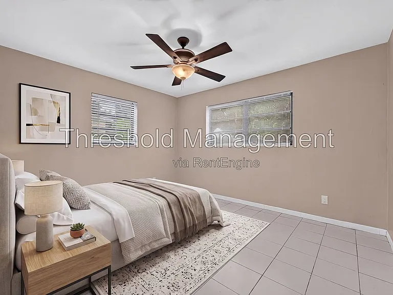 19632 NE 12th Pl — Photo 27