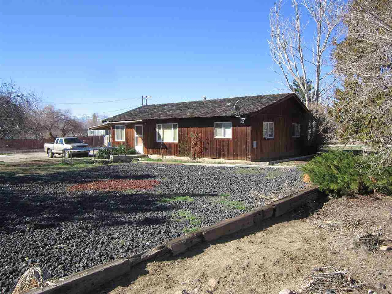 460 E 9th Ave photo 1