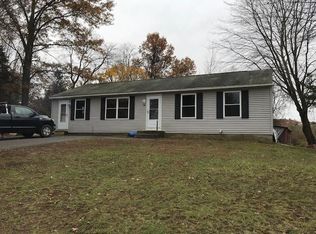 11 Hawley Rd, Hadley, MA 01035