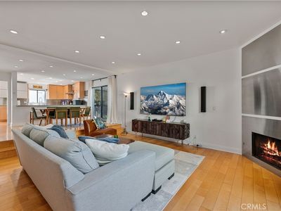 4222 Troost Ave Unit 21, Studio City, CA, 91604