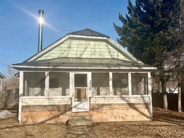 4916 E 50th St, Bruderheim, AB T0B 0S0