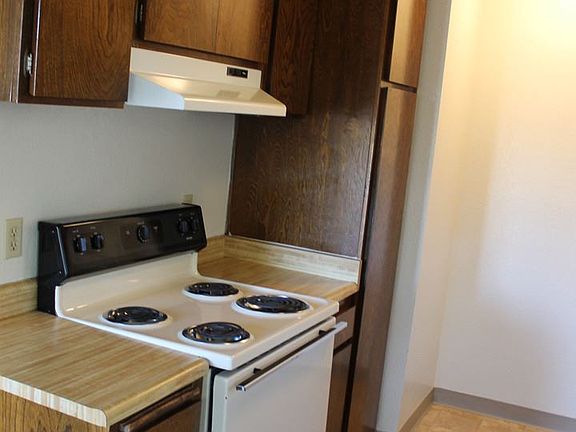 2nd image of 402 Dave Brubeck Way APT 1
