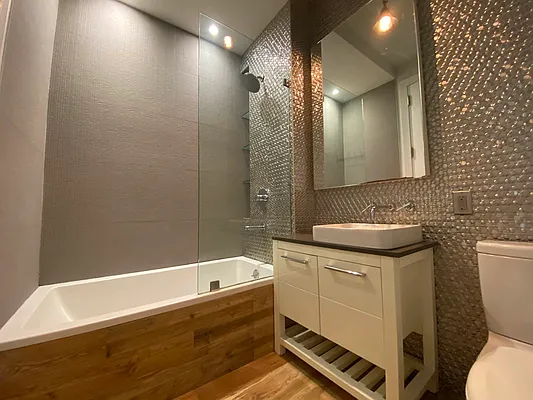 Rented by The KCI Group | media 132