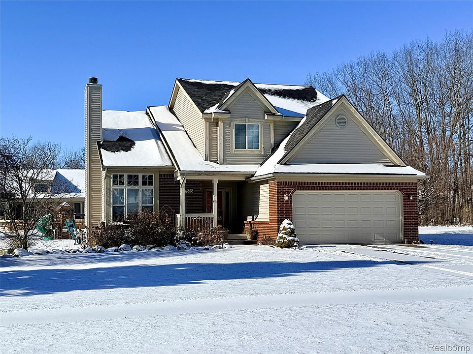 1st image of 7586 Paradise Dr