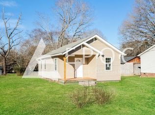 637 Prospect St, Reidsville, NC 27288