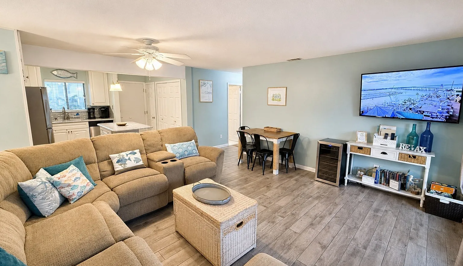 775 Gulf Shore Dr — Photo 4