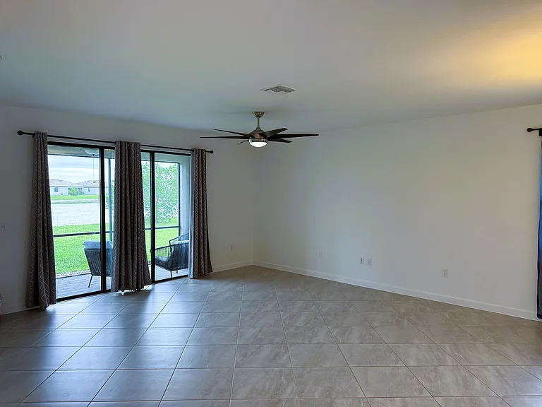 13856 Pine Lodge Ln — Photo 6