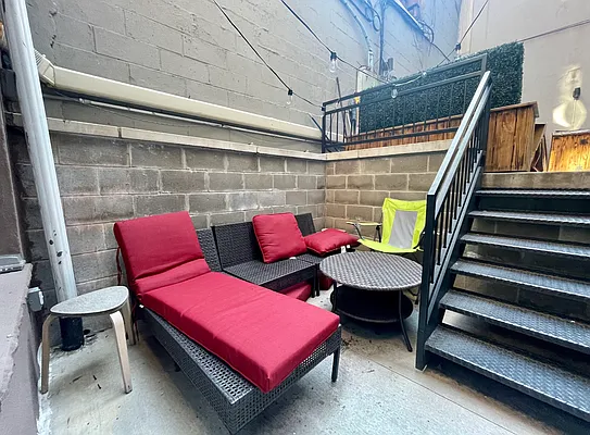 Rented by Keller Williams NYC | media 14