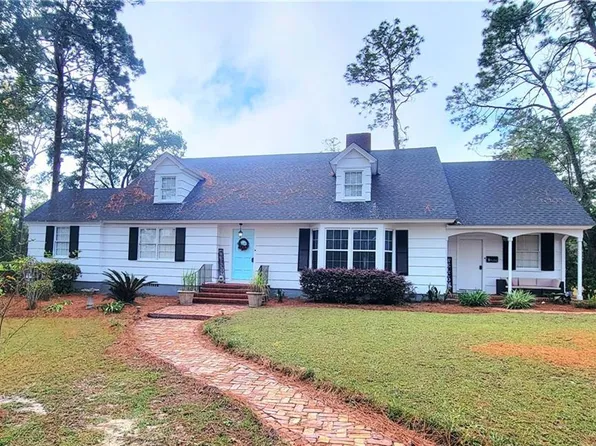 1400 E Cherokee Dr, Waycross, GA 31501