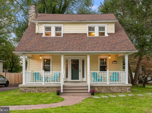 126 Academy Rd, Hatboro, PA 19040