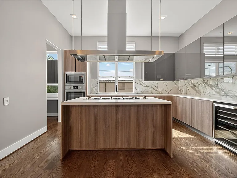 5919 E Post Oak Ln — Photo 12