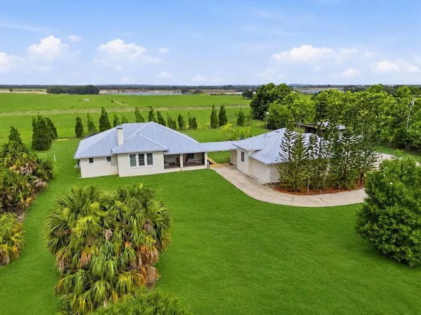 866 Saint Anne Shrine Rd, Lake Wales, FL 33898