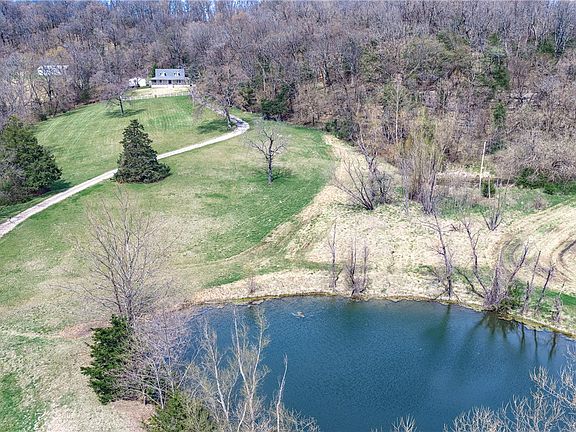 5th image of 19271 Vineyard Rd