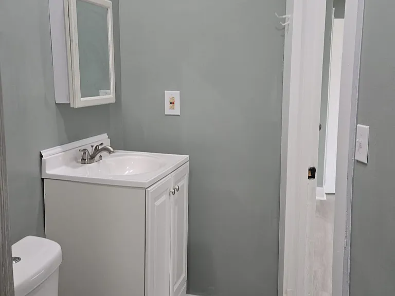49 Burns Ave #49 — Photo 15