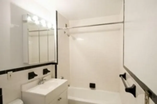 Rented by Pink Stone Realty LLC | media 55