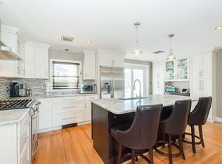 15 Albany St, Woburn, MA 01801