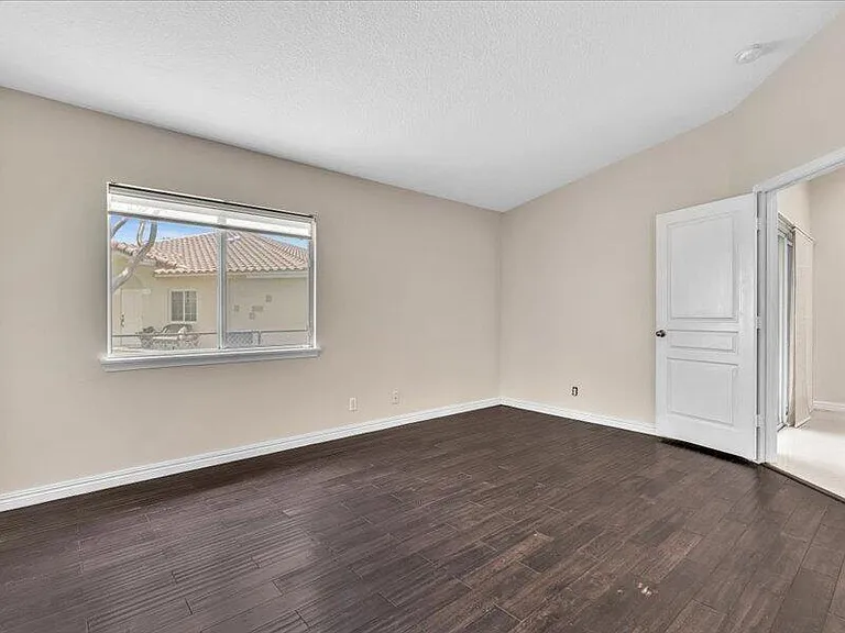 4991 SW 32nd Ave #4991 — Photo 37